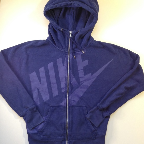 Nike Tops - Nike Zip Up Hoodie in Women Size M